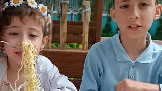 تحدي الأندومي في الحديقة🌺🤗