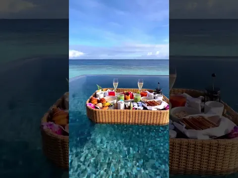 Here’s what #winter looks like in the #Maldives… ☺️🌊 #shorts