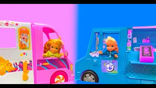 Elsa and Anna toddlers food vans. They learn how to make healthy snacks and help each other