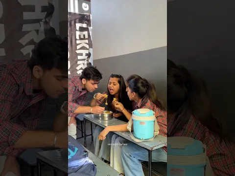 School + Maggi = Best Memory😍 #schoollife #maggi #jagritipahwa #lunchbox #lunchbreak #studentlife