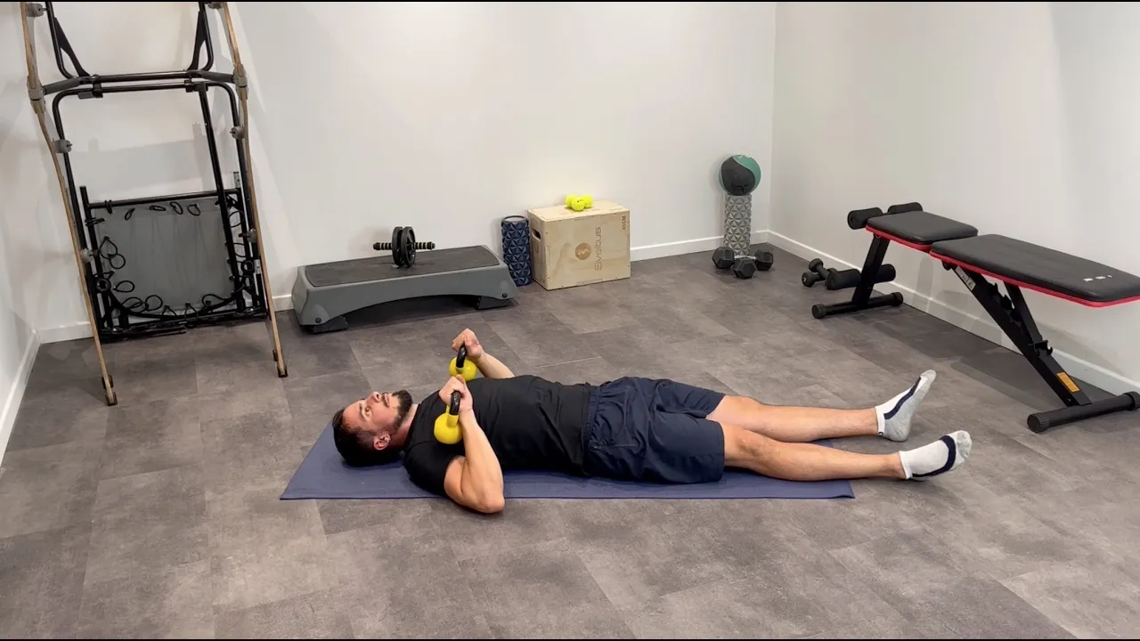 Image Chest press avec kettlebell