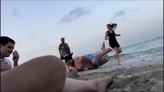 ASÍ DE BONITA ES LA PLAYA DE IBIZA ESPAÑA, NOS DIVERTIMOS ALGO BIEN‼️(ELGORDOARCE) (LOS TOYS)!