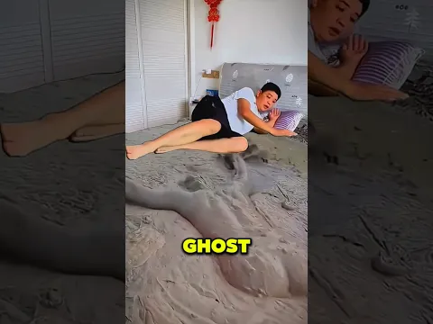 Dad Run! There's a Ghost on Your Bed 😱👻!!