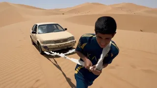 اقواء شخص يسحب السيارة يفوز🏆(أصعب تحدي🔥🤯)