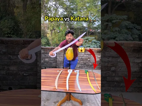 Papaya vs Katana! ⚔️😱 #is2motivation #shorts