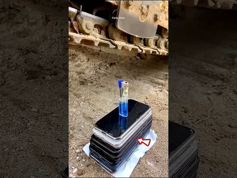 The JCB driver lit the lighter from the wheel. #shortsvideo
