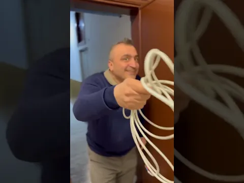 ادكا ههه 🤣 ام في