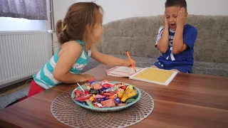 SESTRA ME IZLUDUJE 24 SATA