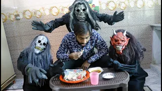 Shaitan Vs Khana ( भूत ने खा लिया सारा खाना ) Power Of Bismillah Social Message
