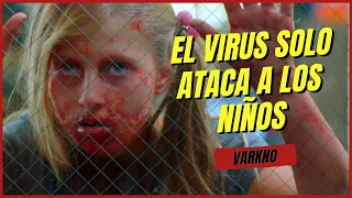 Un virus zombie que solo infecta a los niños desata el caos en una escuela | Cooties (2014)