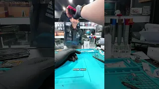 Untung bukan si aa nya yang di banting😁 #trending #service #iphone #dadahaphone #shortvideo #shorts