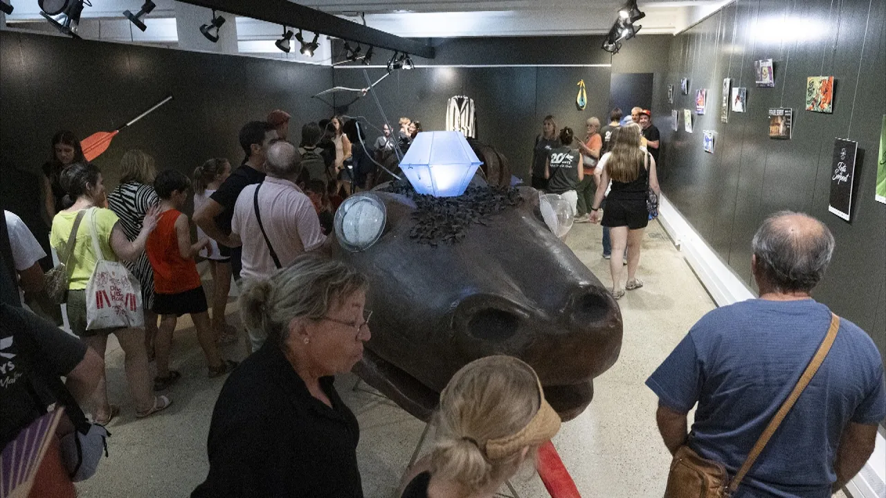 El primer serpent de Manlleu, element principal de l’exposició dels 20 anys de la festa