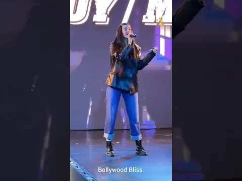 Hrithik Roshan girlfriend Saba Azad performance