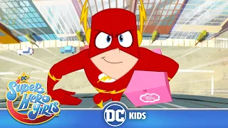 DC Super Hero Girls En Español | ¡CADA EPISODIO DE FLASH! ⚡ | DC Kids