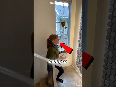 Ella Compró La Casa Sin Saber Lo Que Había Adentro 😱