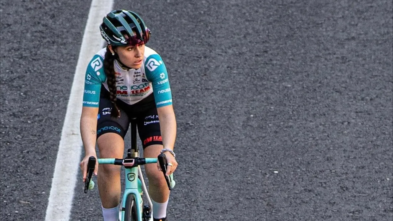 La folguerolenca Ariana Gilabert es retira del ciclisme professional en una decisió molt meditada