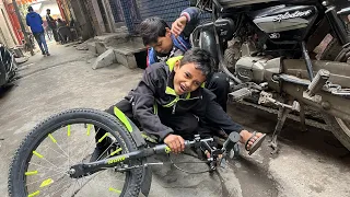 Krishna cycle se gir gya 😭 bach gya Aaj to 😳