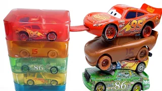 Lightning McQueen Disney Cars with Satisfying Jelly Cutting Tomica Edition
