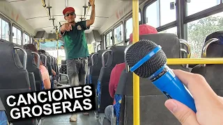 Poniendo Canciones Graciosas en un Camión (BROMA)