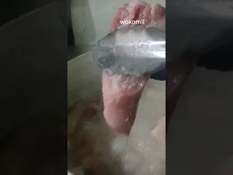 Split peas and pig tail