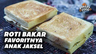 ROTI BAKAR WIWIED, TOPING ASIN, MANIS, SEMUANYA FAVORIT!! | STREET FOOD JAKARTA