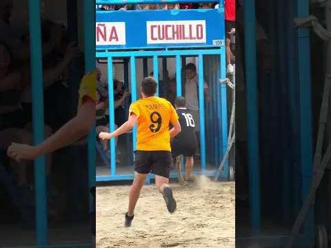 ¡Sigo asustado del pedazo de susto que me dio esta vaca cerril! (¡Qué miedo!) #toros #bull