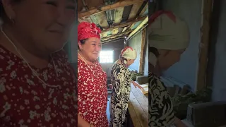 Башкирская домохозяйка в гостях у бабушки 😁