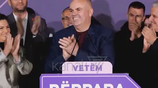 SAFET GJICI NË SKANDAL SEKSUAL, KRYEBASHKIAKU I KUKSIT FILMOHET NË ZYRE - News, Lajme - Kanali 7