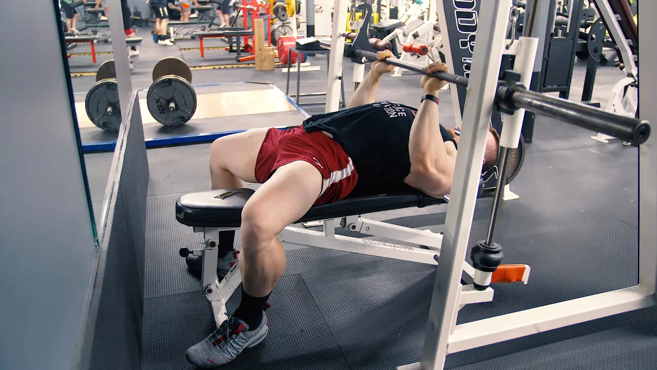 Image Smith Machine Close-Grip Bench Press