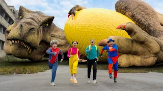 The Strange Story of the Dinosaur Egg and the Funny Knights | Scary Teacher Teddy