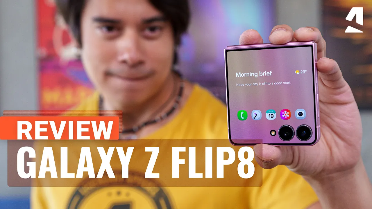 Vid�o-Test de Samsung Galaxy Z Flip 8 par GSMArena