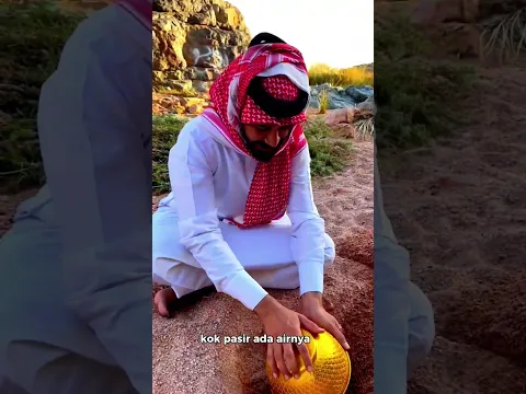 Ternyata orang luar Kalau harus minum,butuh perjuangan juga🥺Menggali tanah untuk minum#short #shorts