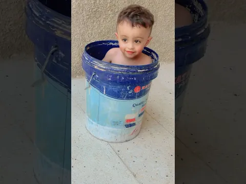 اصغر مسبح بالعالم 🤣
