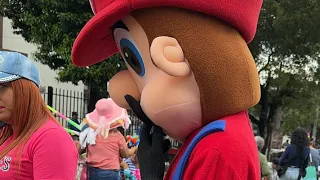 Desfile del correo 1 de agosto del 2024