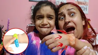MINHA FILHA DORMIU COM POP IT FIDGET TOYS|E OLHA O QUE ACONTECEU!!