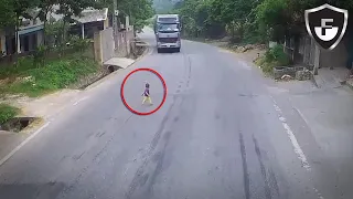 A Toddler Wanders Into Traffic (& 6 Terrifying Close Calls)