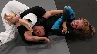 Mixed NoGi Grappling Chayse Diekema Brown Belt Sparring 1 10-21