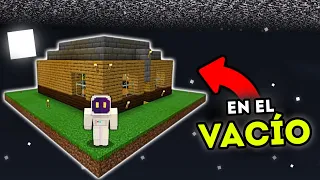 ¿Qué pasa si INTENTAS VIVIR en el VACÍO de MINECRAFT? 😨🏠