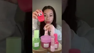 Trying the FULL Glow Recipe’s Skincare Line😱