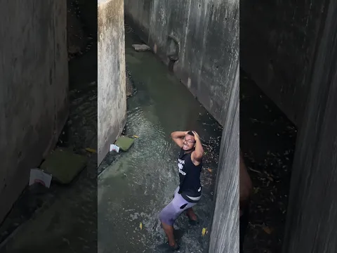 O Policial me prendeu 👮