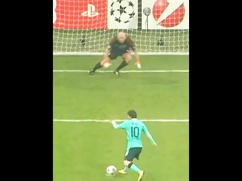 Smart penalties in football 🧠 #shorts
