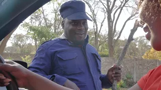 Aah hakuna Officer vakadai Ft Bhutisi
