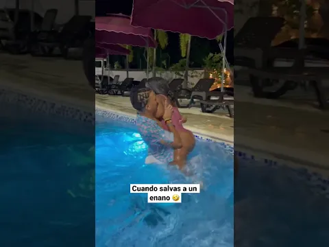 Cuando salvas a un enano 😂 #comedy #funny #humor