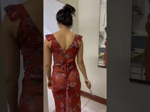 Remove the anti-slip stickers from the bathroom