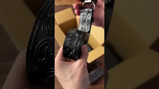 #black #asmr #asmrunboxing #asmrvideo#unboxing #giftbox #selfdefense #knife #Skull