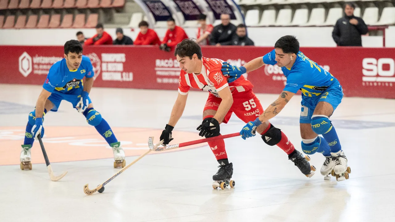 El Patí Vic torna amb una victòria ajustada