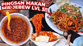 NANGIS MAKAN MIE JEBEW LEVEL 5!! SAMPE GA BISA JALAN