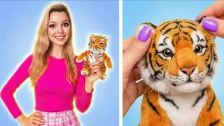 HOW TO BRING MAKEUP everywhere || Cool Ideas To Makeup Anything Anywhere by 123 GO!