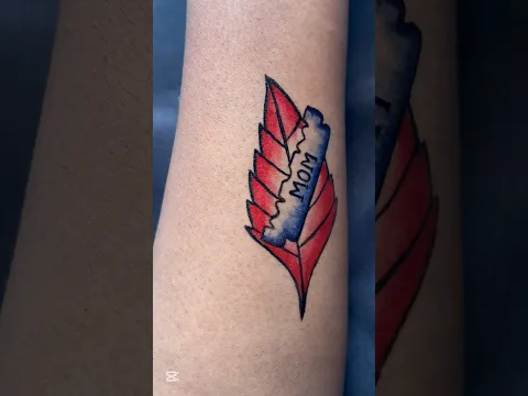 Beautiful mom tattoo design #shorts #tattoo #trending