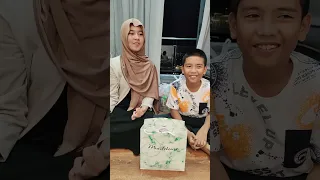 beli coklat dubai di madeleine di kuching malaysia